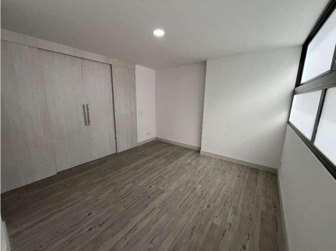 Apartamento en venta en Conquistadores, Medellín · foto 8 de 16
