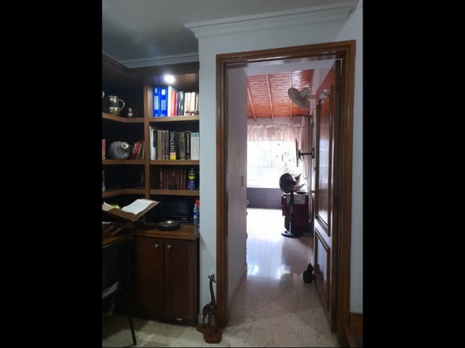 Casa de 3 alcobas en venta en Castropol, Medellín, 185 m² · foto 7 de 24