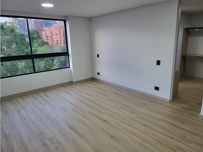 Apartamento en venta en El Poblado, Medellín · foto 11 de 13