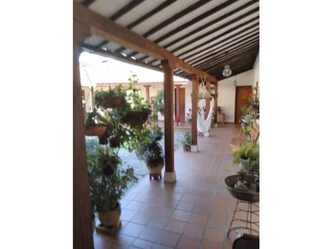 Casa de 4 alcobas en venta en La Ceja, 487 m² · foto 2 de 15