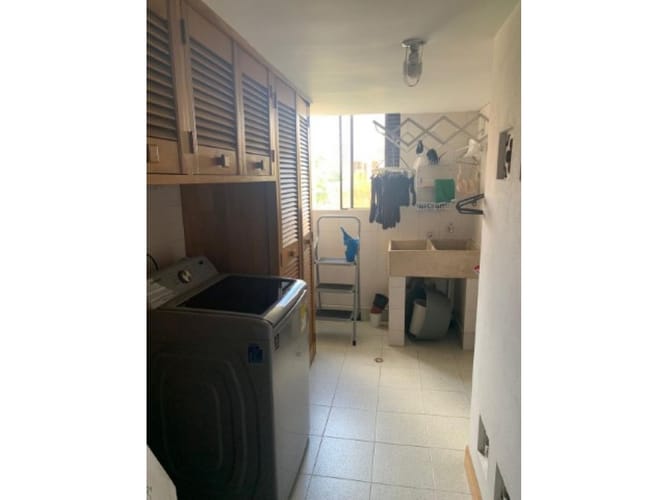 Apartamento de 3 alcobas en venta en El Diamante No. 2, Medellín, 185 m² · foto 4 de 11