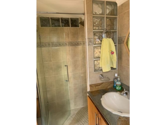 Apartamento de 3 alcobas en venta en El Diamante No. 2, Medellín, 185 m² · foto 11 de 11