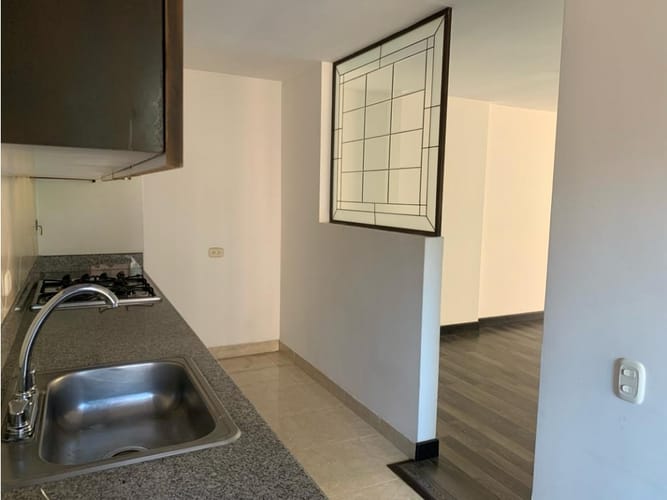 Apartamento de 2 alcobas en venta en Vizcaya, Medellín, 119 m² · foto 7 de 15