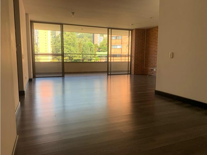 Apartamento de 2 alcobas en venta en Vizcaya, Medellín, 119 m² · foto 9 de 15