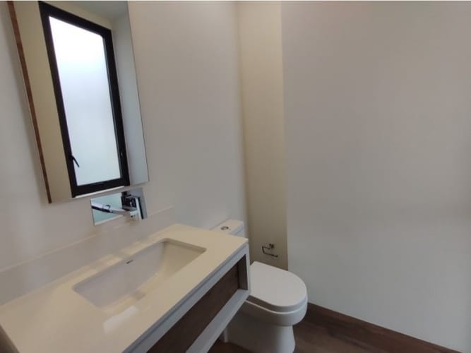 Casa de 3 alcobas en venta en Vía Las Palmas, Envigado, 433 m² · foto 5 de 17