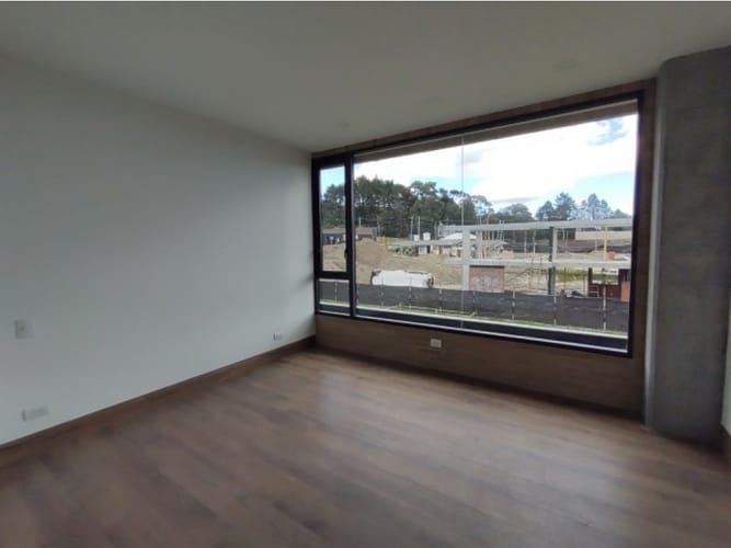 Casa de 3 alcobas en venta en Vía Las Palmas, Envigado, 433 m² · foto 6 de 17