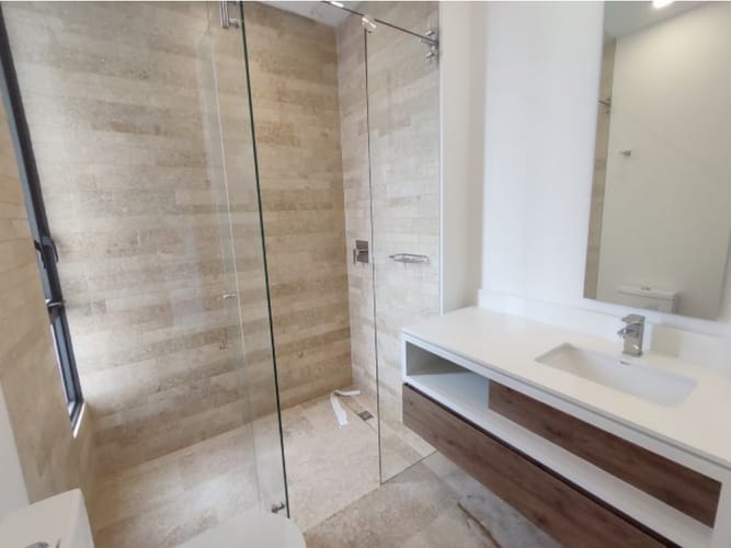 Casa de 3 alcobas en venta en Vía Las Palmas, Envigado, 433 m² · foto 9 de 17