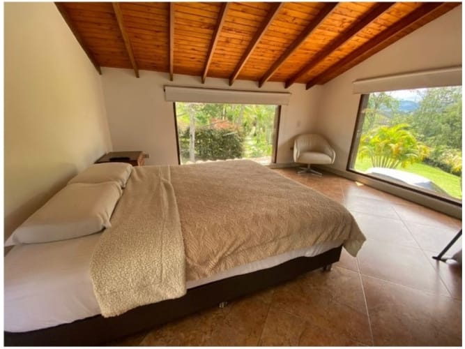 Casa de 5 alcobas en venta en San Antonio De Pereira, El Carmen de Viboral, 330 m² · foto 19 de 20