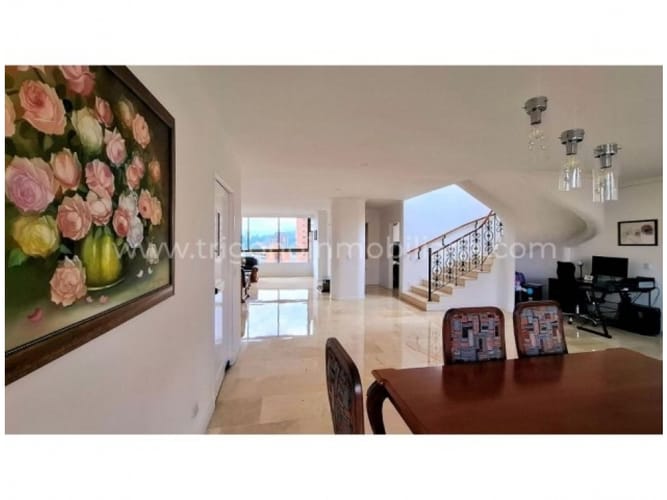Apartamento de 4 alcobas en venta en Los Balsos, Medellín, 405 m² · foto 5 de 15