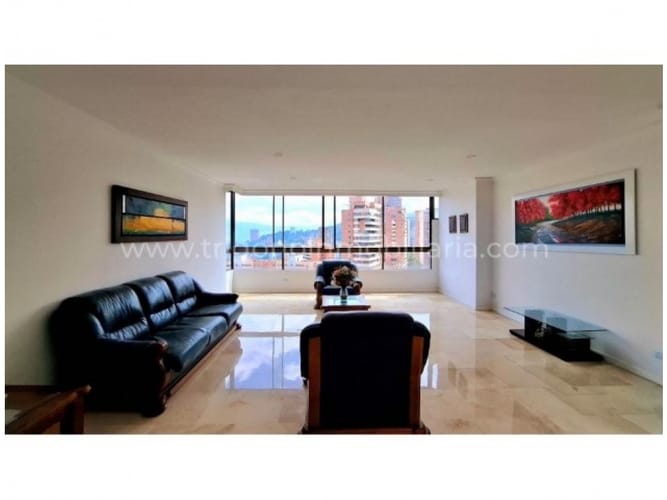Apartamento de 4 alcobas en venta en Los Balsos, Medellín, 405 m² · foto 7 de 15