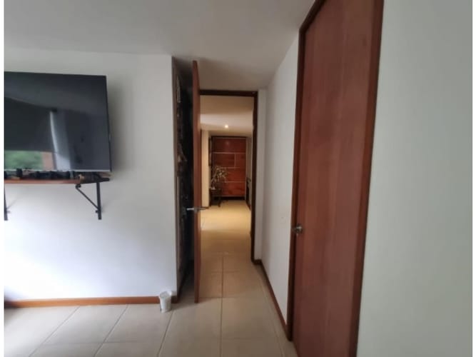 Apartamento en venta en San Lucas, Medellín · foto 11 de 19