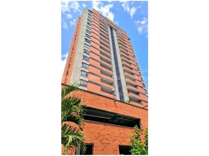 Apartamento de 4 alcobas en venta en Los Balsos, Medellín, 405 m² · foto 14 de 15