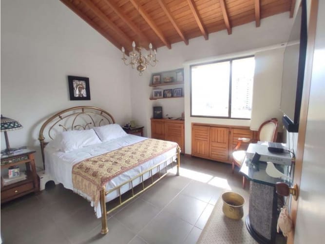 Apartamento de 4 alcobas en venta en Urbanizacion Villa Linda, Medellín, 166 m² · foto 6 de 15