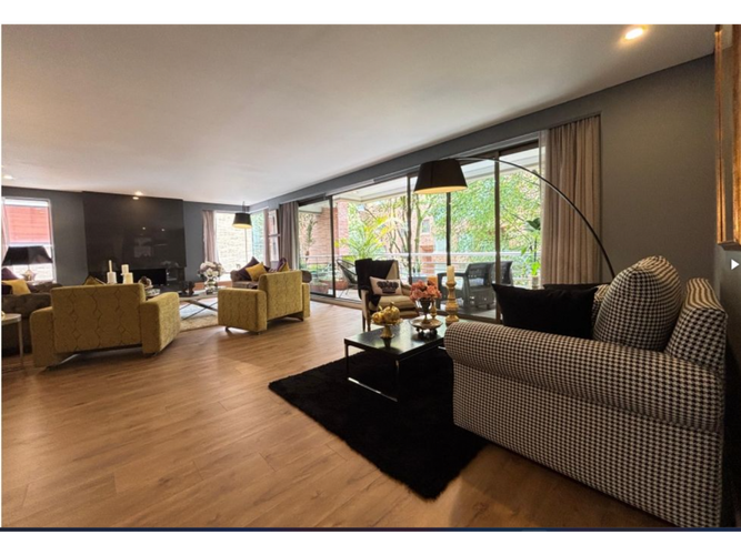 Apartamento de 3 alcobas en venta en La Cabrera, Bogotá, 395 m² · foto 6 de 21
