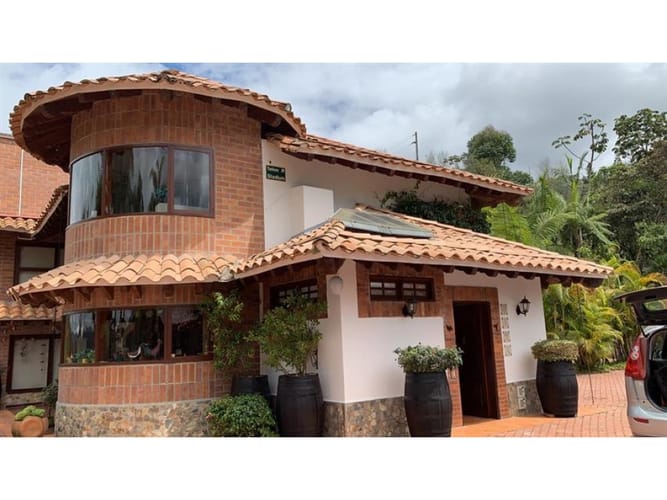 Casa de 4 alcobas en venta en Llano Grande, El Retiro, 1000 m² · foto 9 de 24