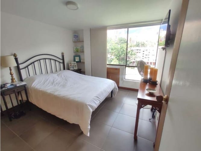 Apartamento de 4 alcobas en venta en Urbanizacion Villa Linda, Medellín, 166 m² · foto 11 de 15