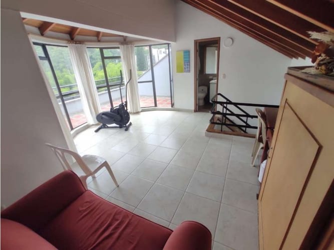 Apartamento de 4 alcobas en venta en Urbanizacion Villa Linda, Medellín, 166 m² · foto 14 de 15