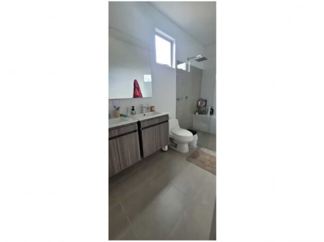 Apartamento de 3 alcobas en venta en Uribe Angel, Envigado, 275 m² · foto 17 de 17