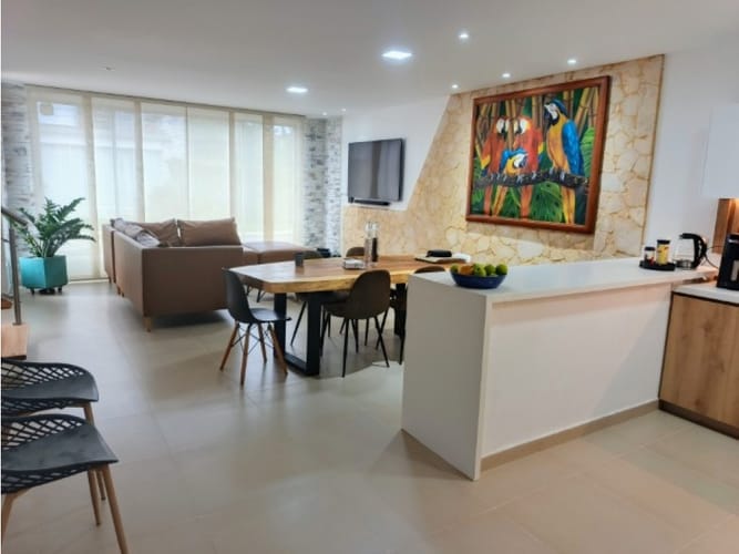 Casa de 4 alcobas en venta en La Ceja, 184 m² · foto 2 de 24