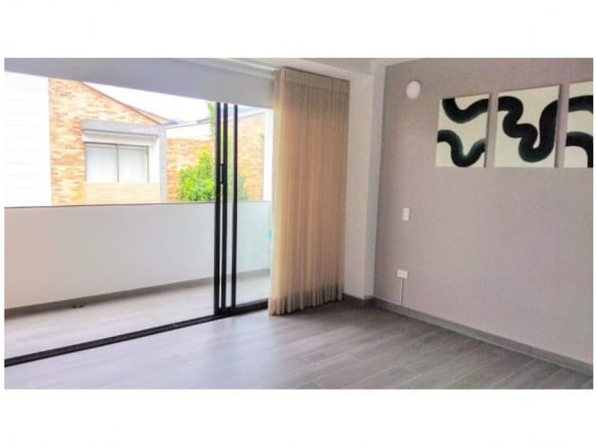 Casa de 3 alcobas en venta en La Ceja, 150 m² · foto 2 de 17