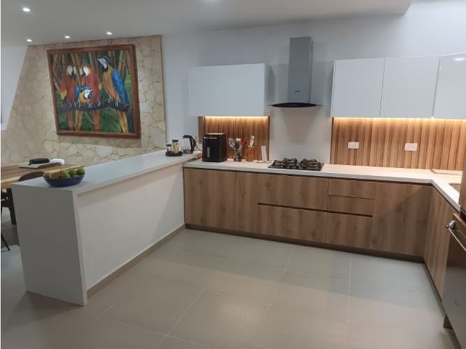 Casa de 4 alcobas en venta en La Ceja, 184 m² · foto 19 de 24