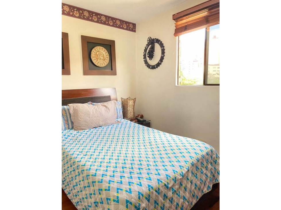 Apartamento en venta en El Poblado, Medellín · foto 8 de 12