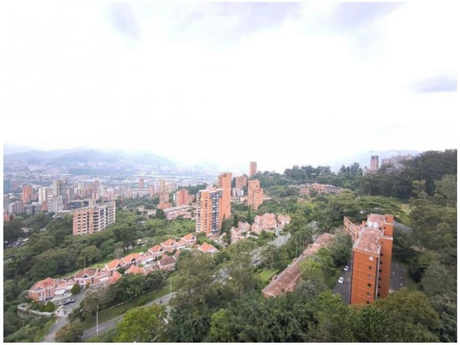 Apartamento de 2 alcobas en venta en Altos Del Poblado, Medellín, 113 m² · foto 14 de 20