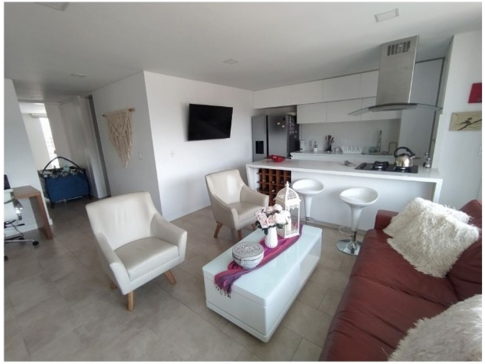 Apartamento en venta en Laureles, Medellín · foto 3 de 24