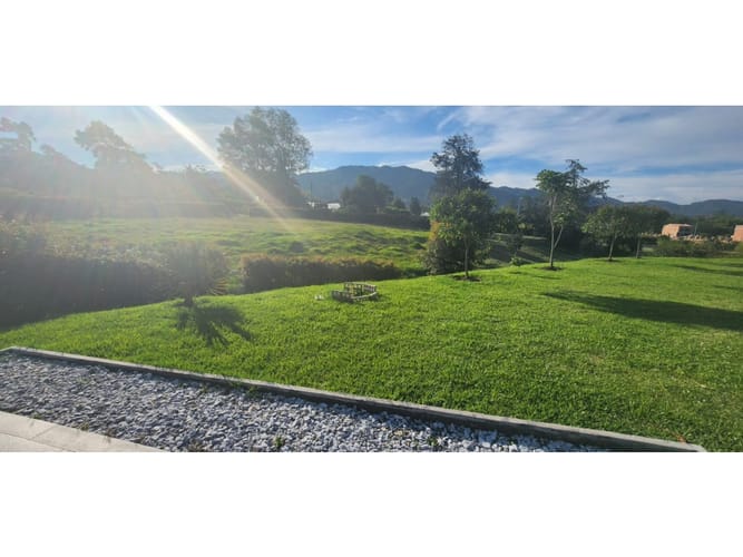 Casa de 5 alcobas en venta en El Tambo, La Ceja, 356 m² · foto 12 de 24