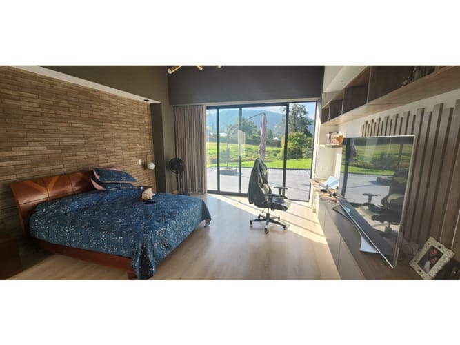 Casa de 5 alcobas en venta en El Tambo, La Ceja, 356 m² · foto 17 de 24
