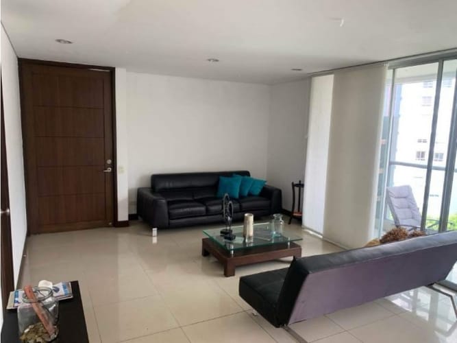 Apartamento de 3 alcobas en venta en Santa María De Los Ángeles, Medellín, 141 m² · foto 11 de 15