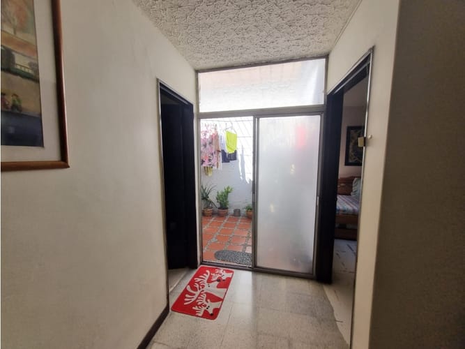 Casa de 4 alcobas en venta en Laureles, Medellín, 250 m² · foto 5 de 16