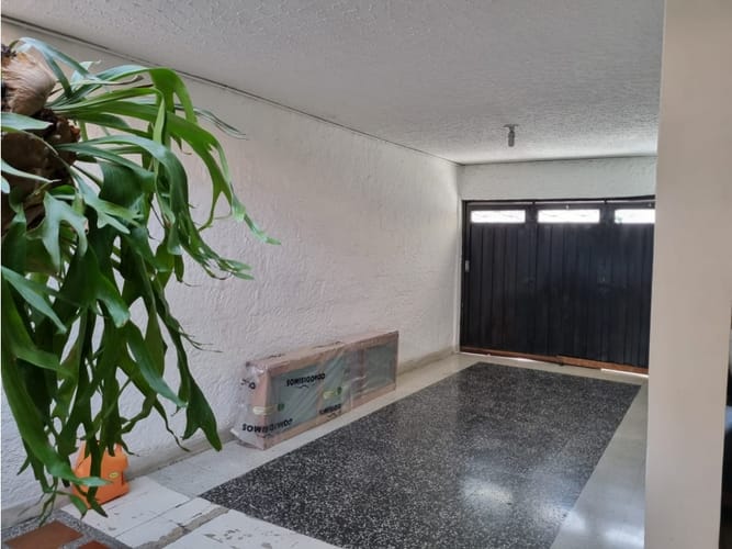 Casa de 4 alcobas en venta en Laureles, Medellín, 250 m² · foto 7 de 16