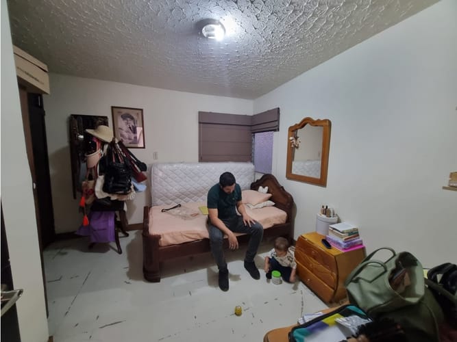 Casa de 4 alcobas en venta en Laureles, Medellín, 250 m² · foto 11 de 16