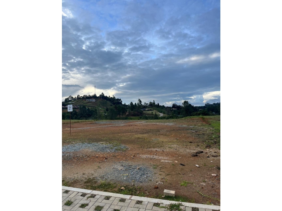 Land in Camino Verde (776 m²) for Sale