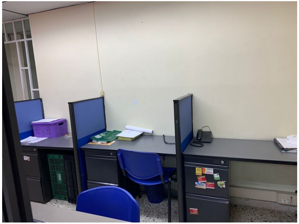 Bodega en venta en Cristo Rey, Medellín, 950 m² · foto 2 de 24