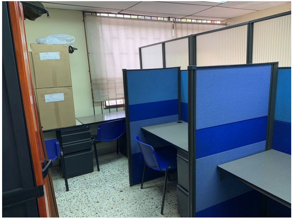 Bodega en venta en Cristo Rey, Medellín, 950 m² · foto 3 de 24