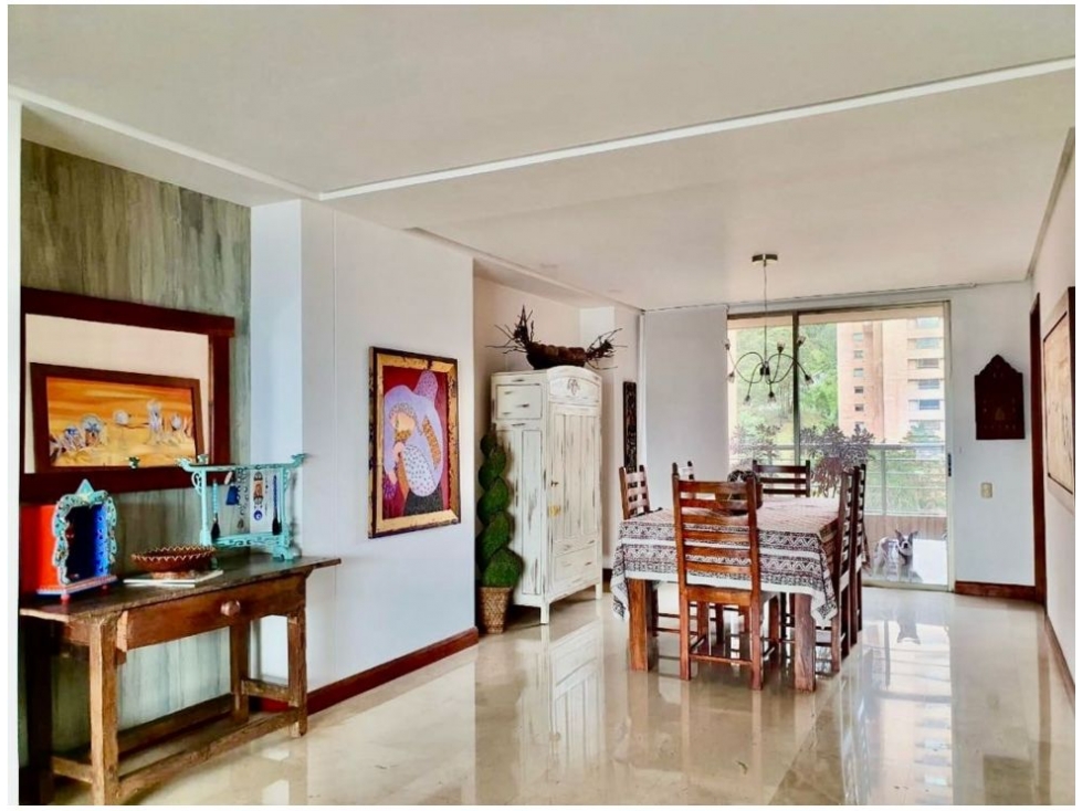 Apartamento de 3 alcobas en venta en El Poblado, Medellín, 210 m² · foto 9 de 20