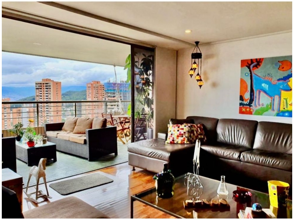 Apartamento de 3 alcobas en venta en El Poblado, Medellín, 210 m² · foto 11 de 20
