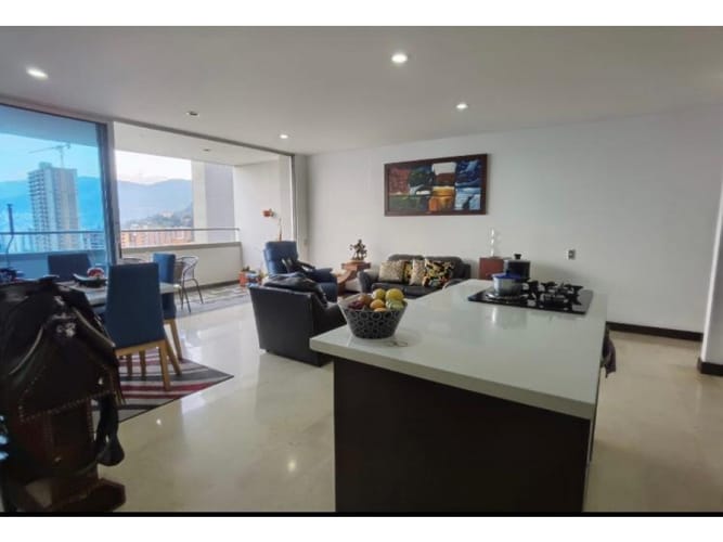 Apartamento de 3 alcobas en venta en Aves Maria, Sabaneta, 109 m² · foto 7 de 20