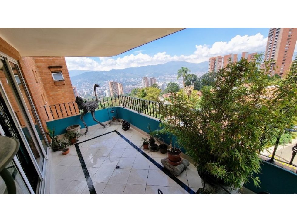 Apartamento en venta en El Poblado, Medellín · foto 7 de 22