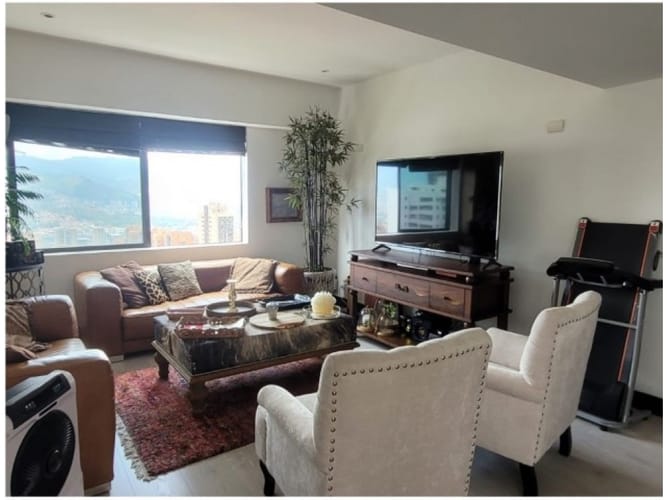 Apartamento en venta en El Poblado, Medellín · foto 2 de 23