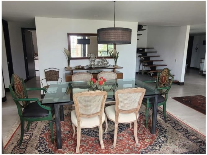 Apartamento en venta en El Poblado, Medellín · foto 4 de 23