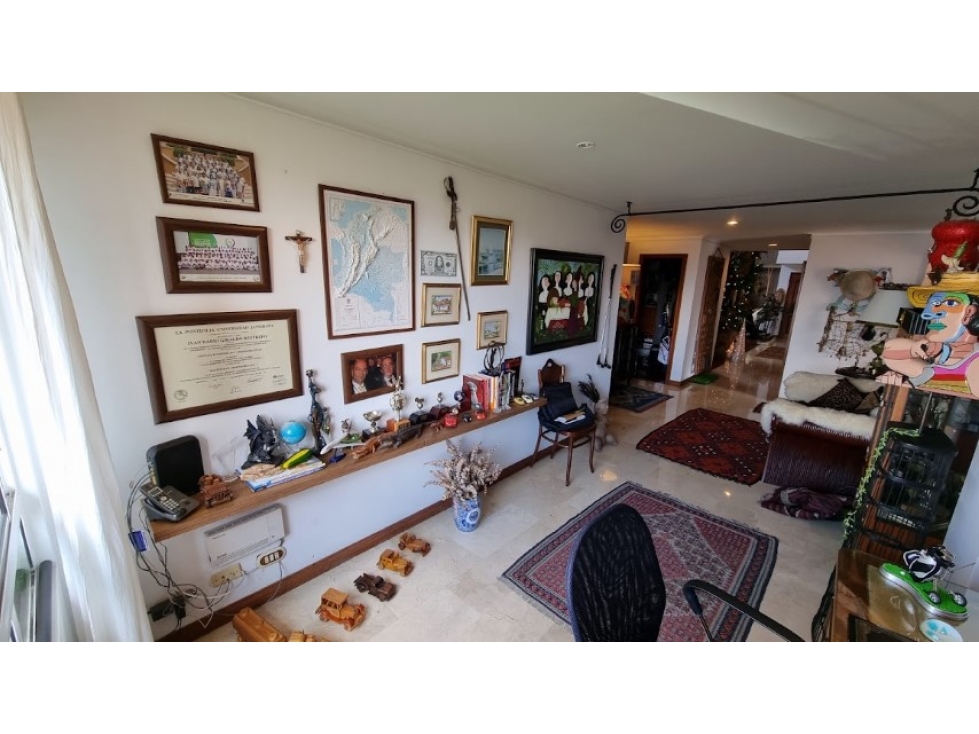 Apartamento en venta en El Poblado, Medellín · foto 13 de 22