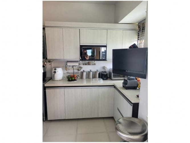 Apartamento en venta en El Poblado, Medellín · foto 8 de 23
