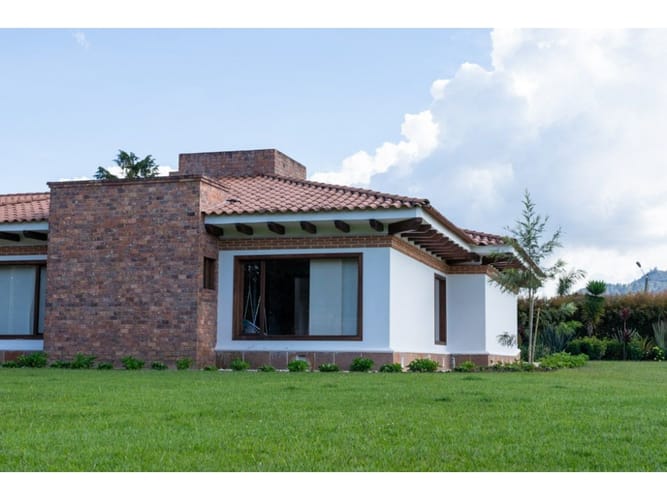 Casa de 4 alcobas en venta en Llano Grande, Medellín, 650 m² · foto 12 de 21