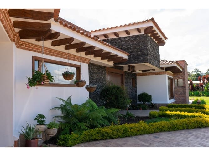 Casa de 4 alcobas en venta en Llano Grande, Medellín, 650 m² · foto 13 de 21