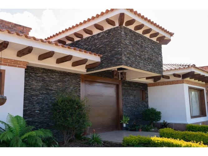 Casa de 4 alcobas en venta en Llano Grande, Medellín, 650 m² · foto 15 de 21