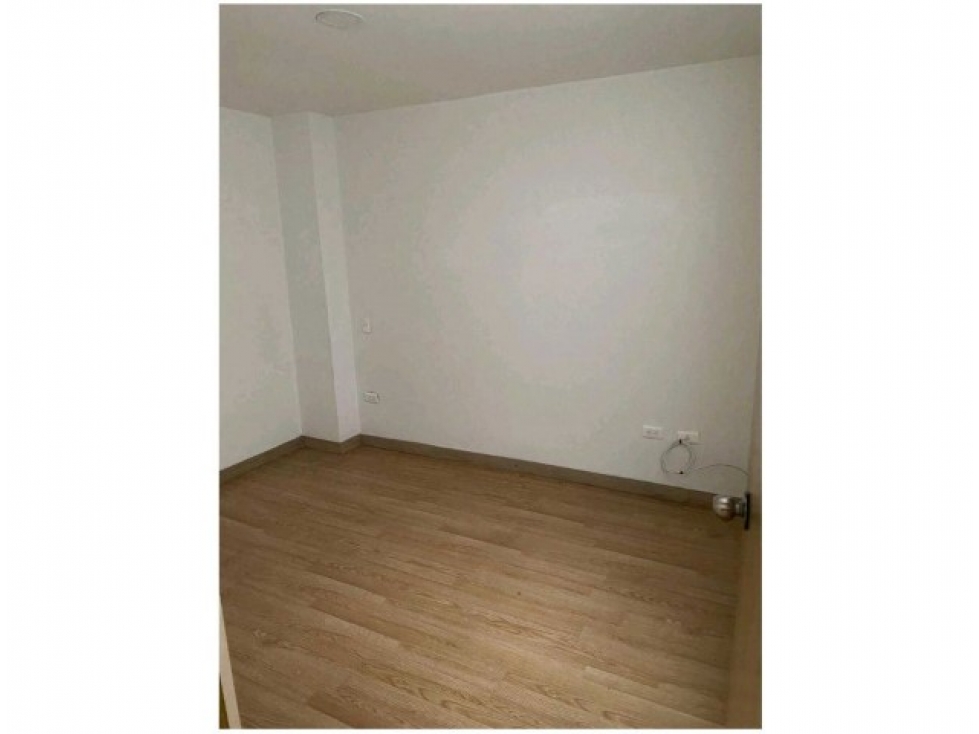Apartamento en venta en Los Naranjos, Envigado · foto 9 de 14