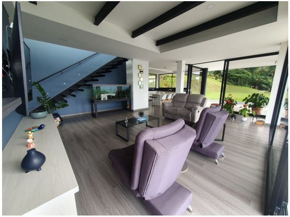 Casa de 2 alcobas en venta en Loma Del Escobero, Envigado, 300 m² · foto 5 de 24